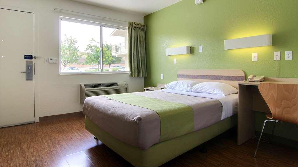 Motel 6-Albuquerque, Nm - Midtown Phòng bức ảnh